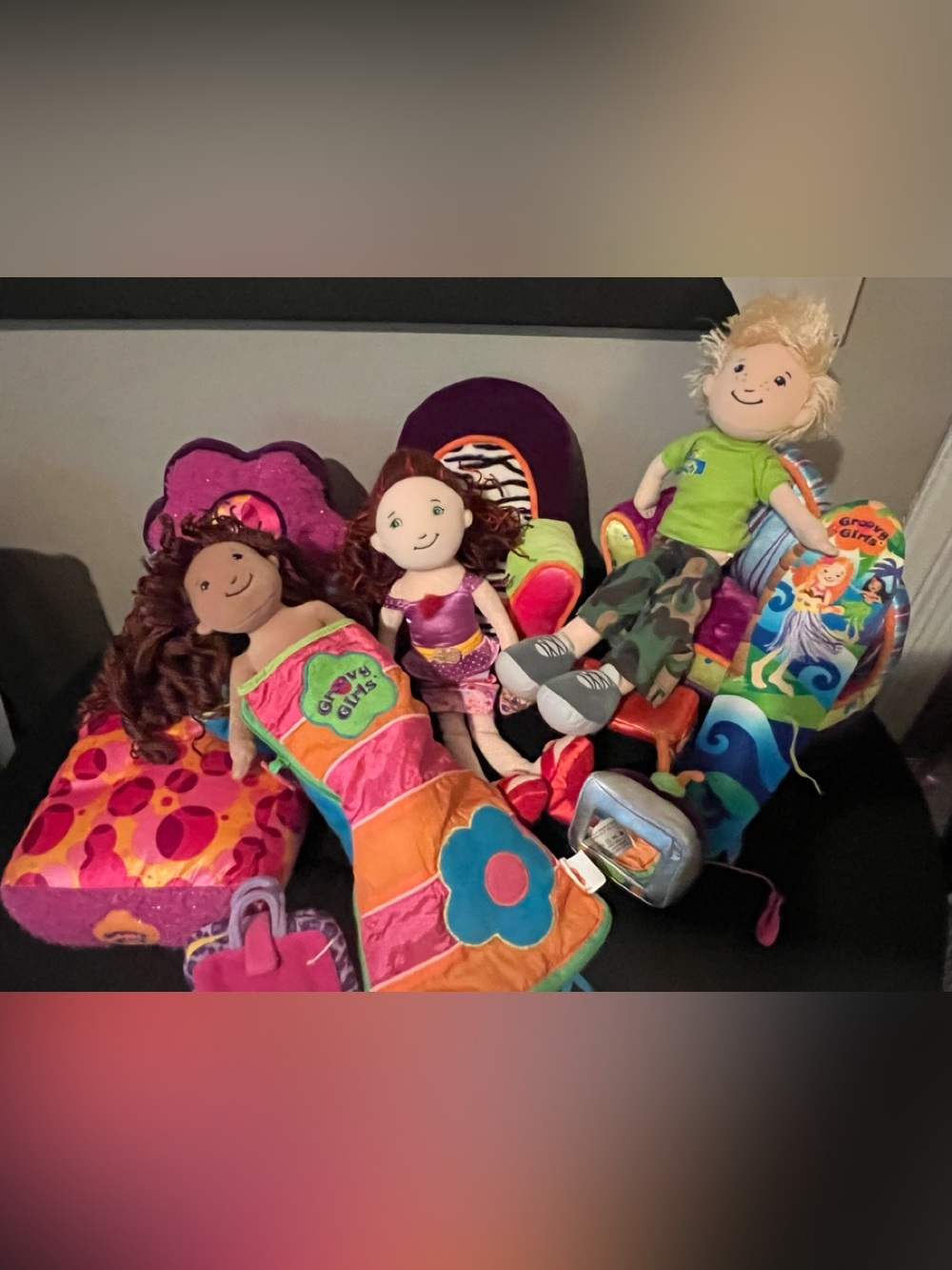 Groovy Dolls (3) dolls with Accessories